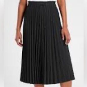 Athleta Hayes Pleated Midi Skirt